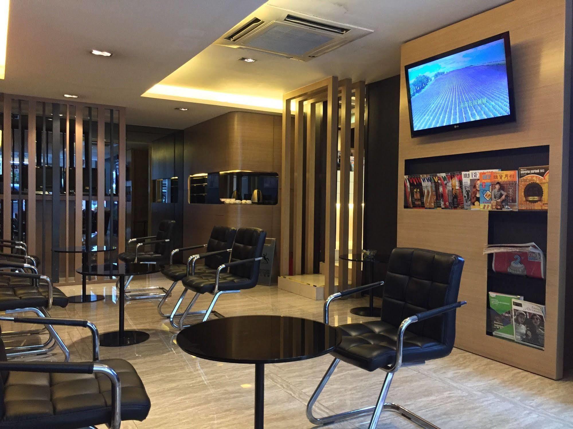 Metacity Mk 名廸旺角 Hong Kong Exterior foto